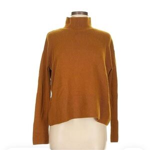 Women's Everlane boxy turtleneck in cashmere, gold brown/ocher medium